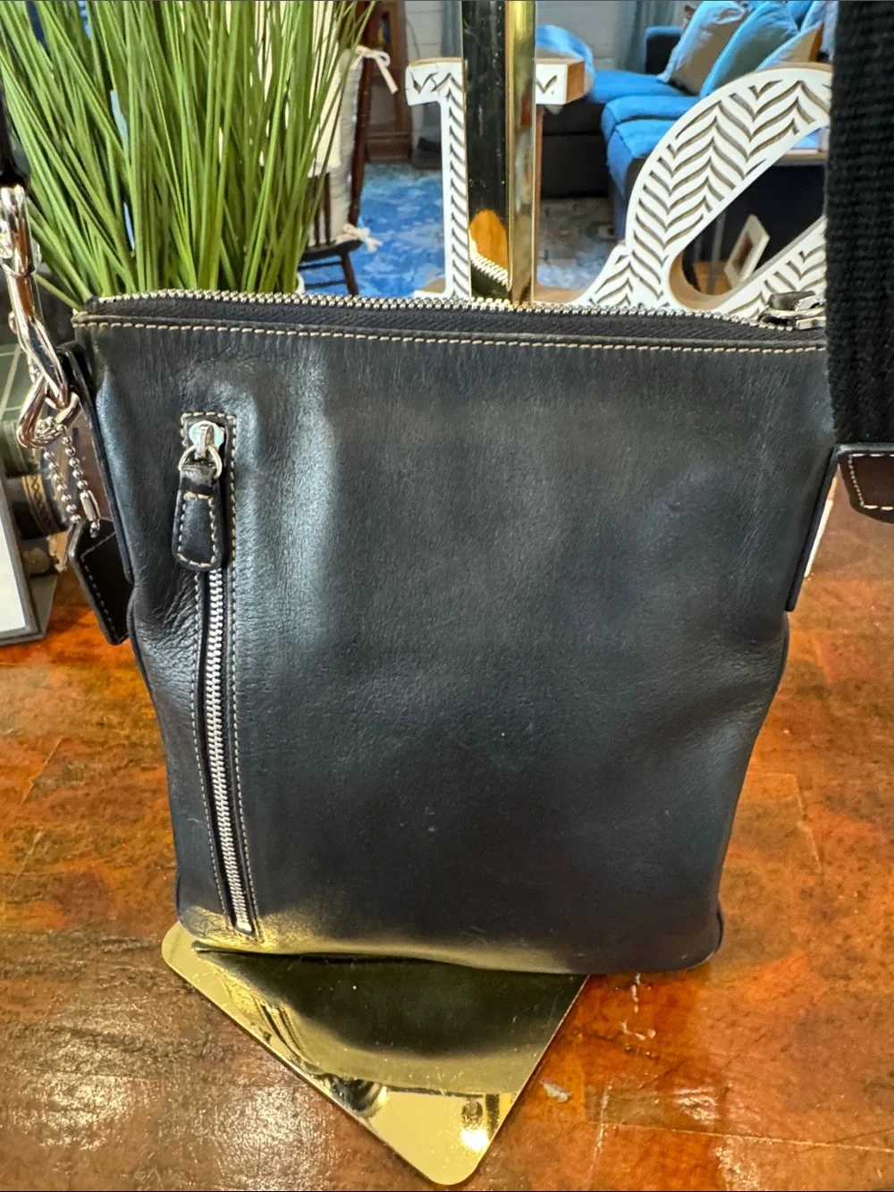 Coach Black Leather Messenger Crossbody Bag w/COA